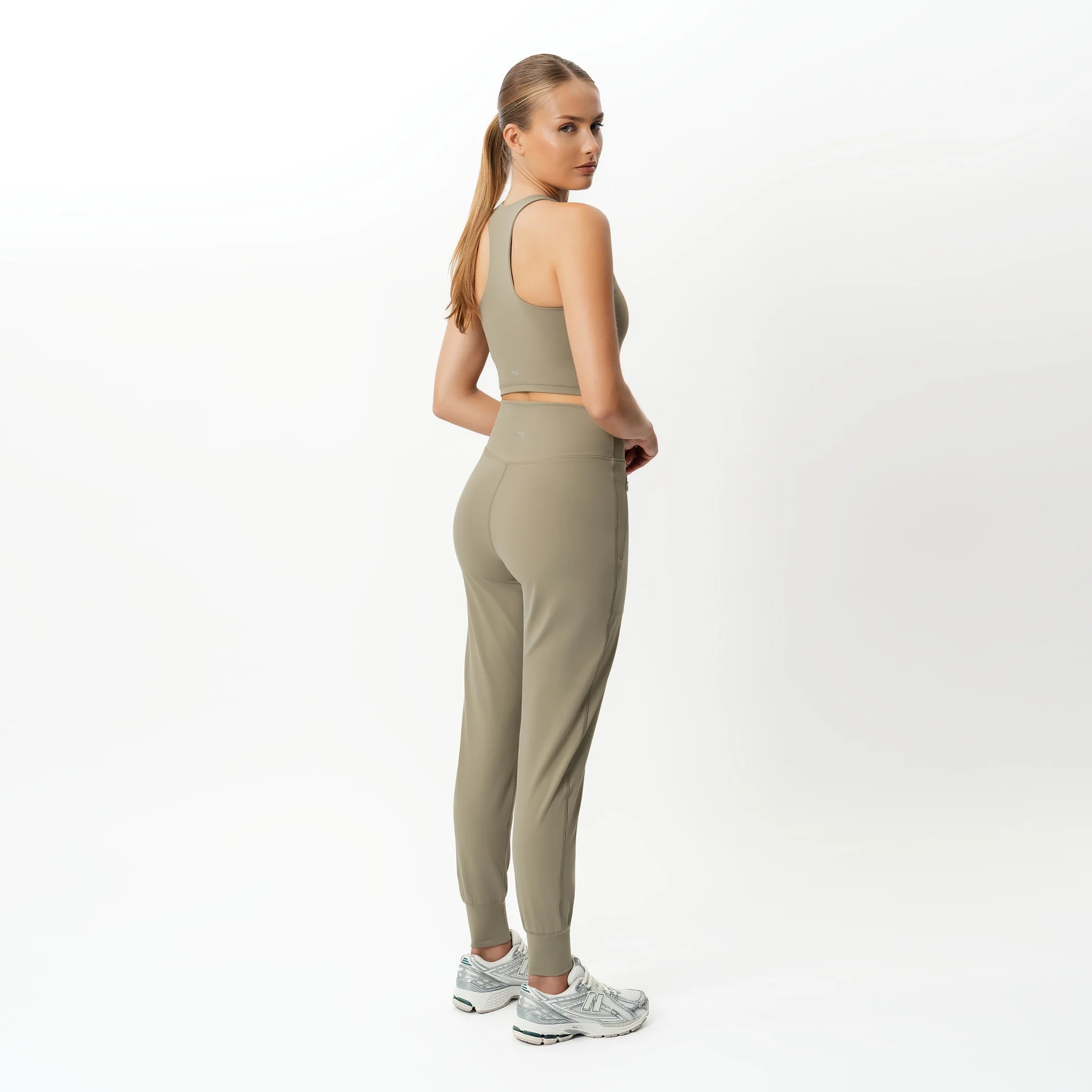 Asana Jogger - Image 6