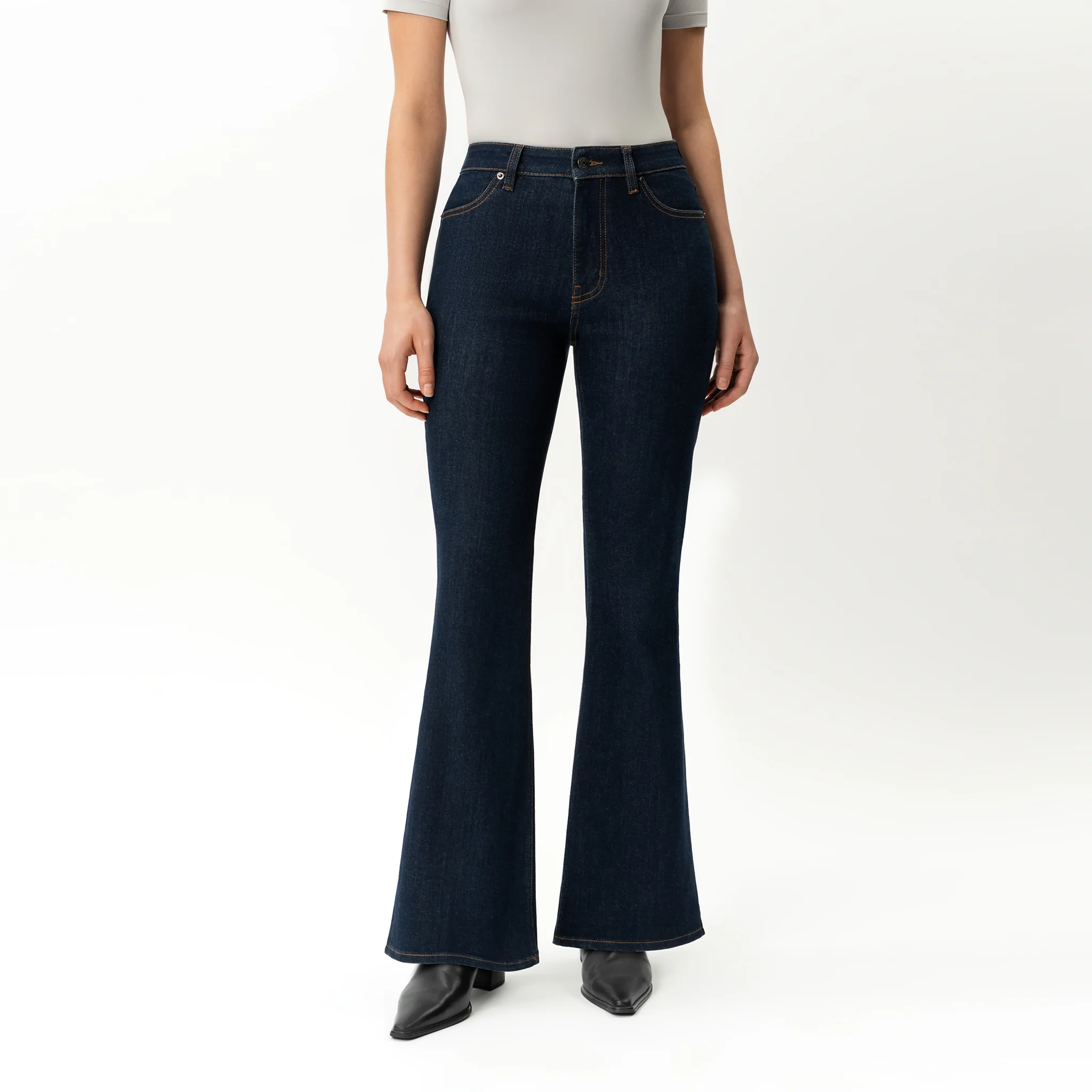 Bootcut ComfortDenim™ Jeans
