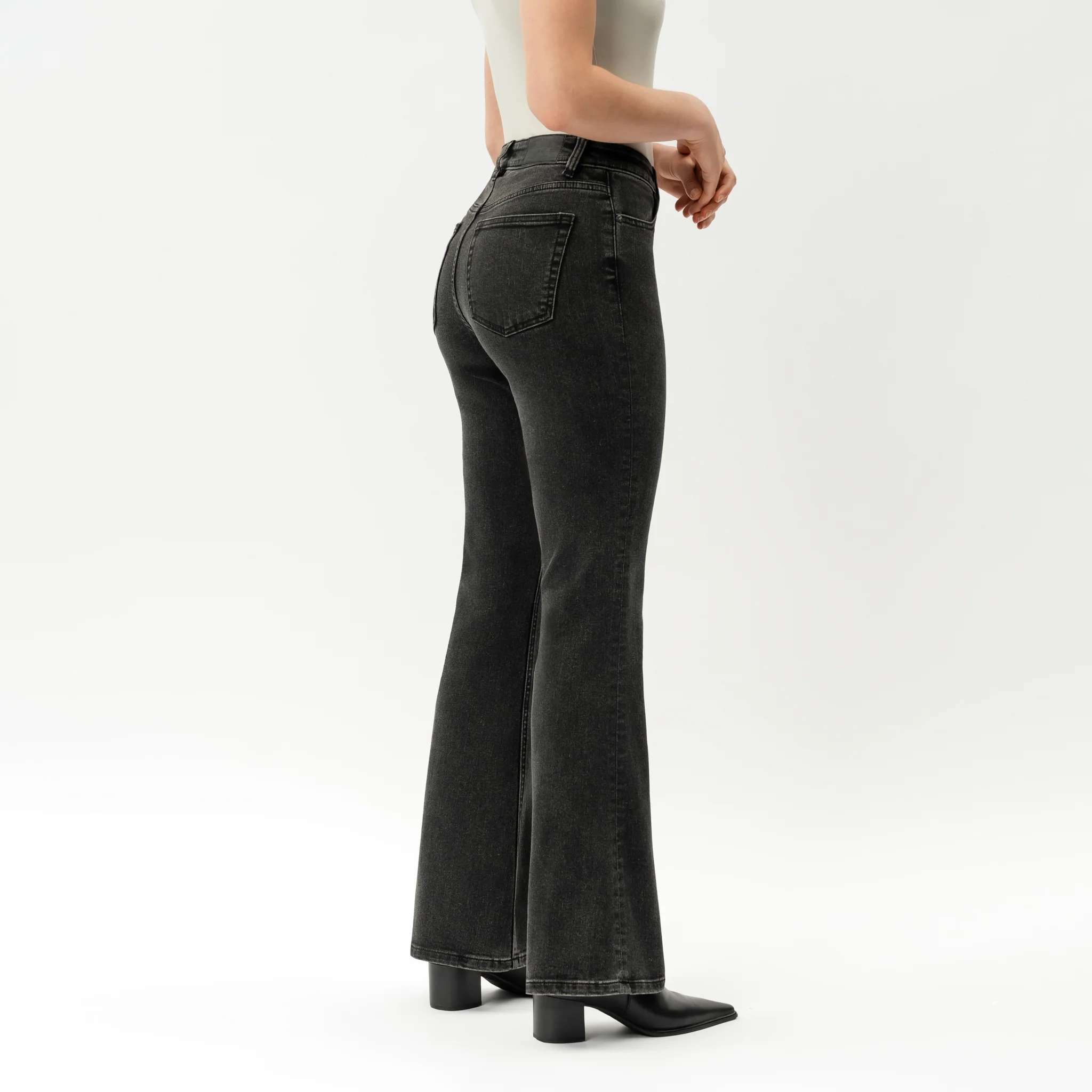 Bootcut ComfortDenim™ Jeans - Image 4