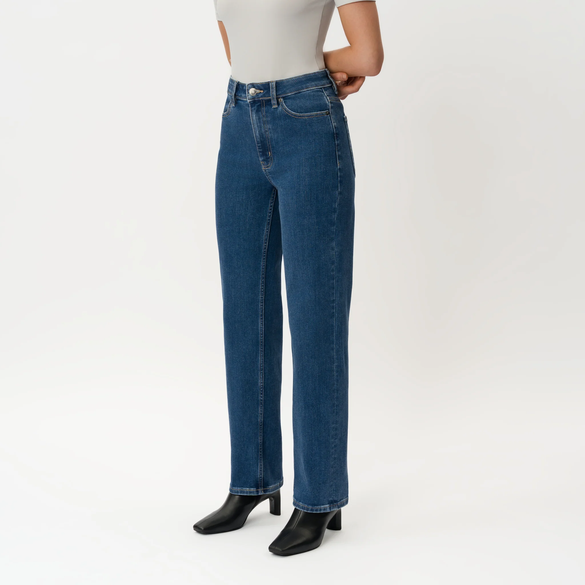 Classic Straight ComfortDenim™ Jeans - Image 6