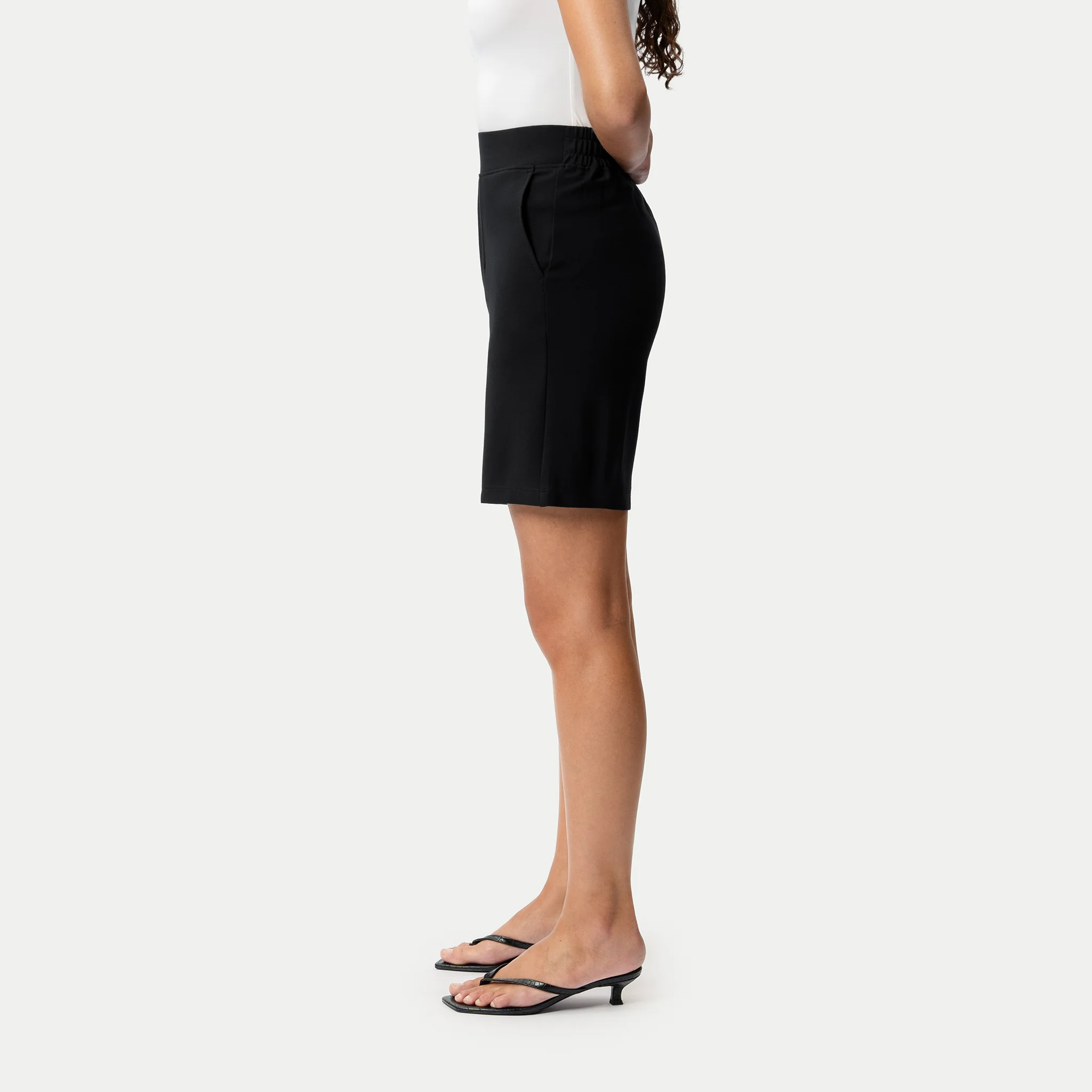 Light Ponte Shorts - Image 16