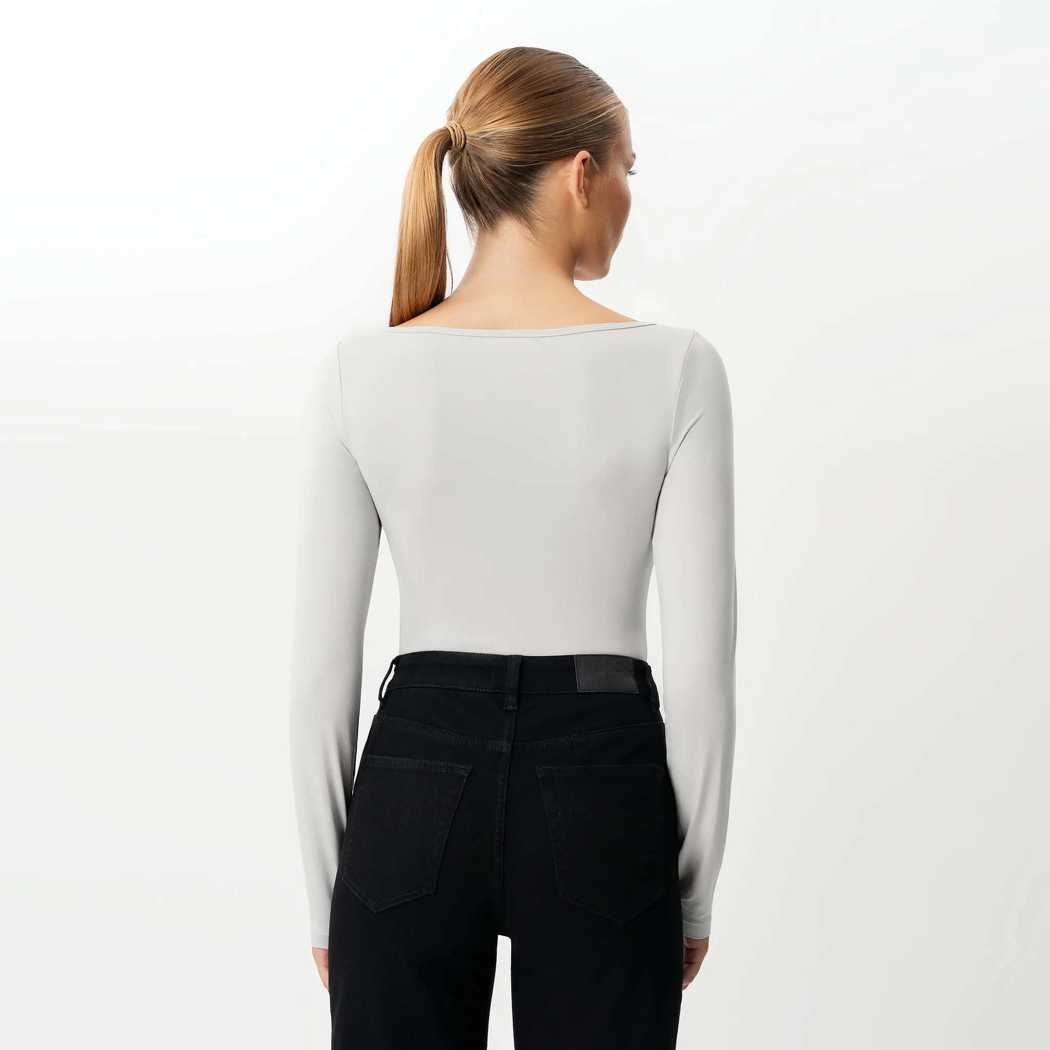 Soft Boatneck Long-sleeve - Image 4