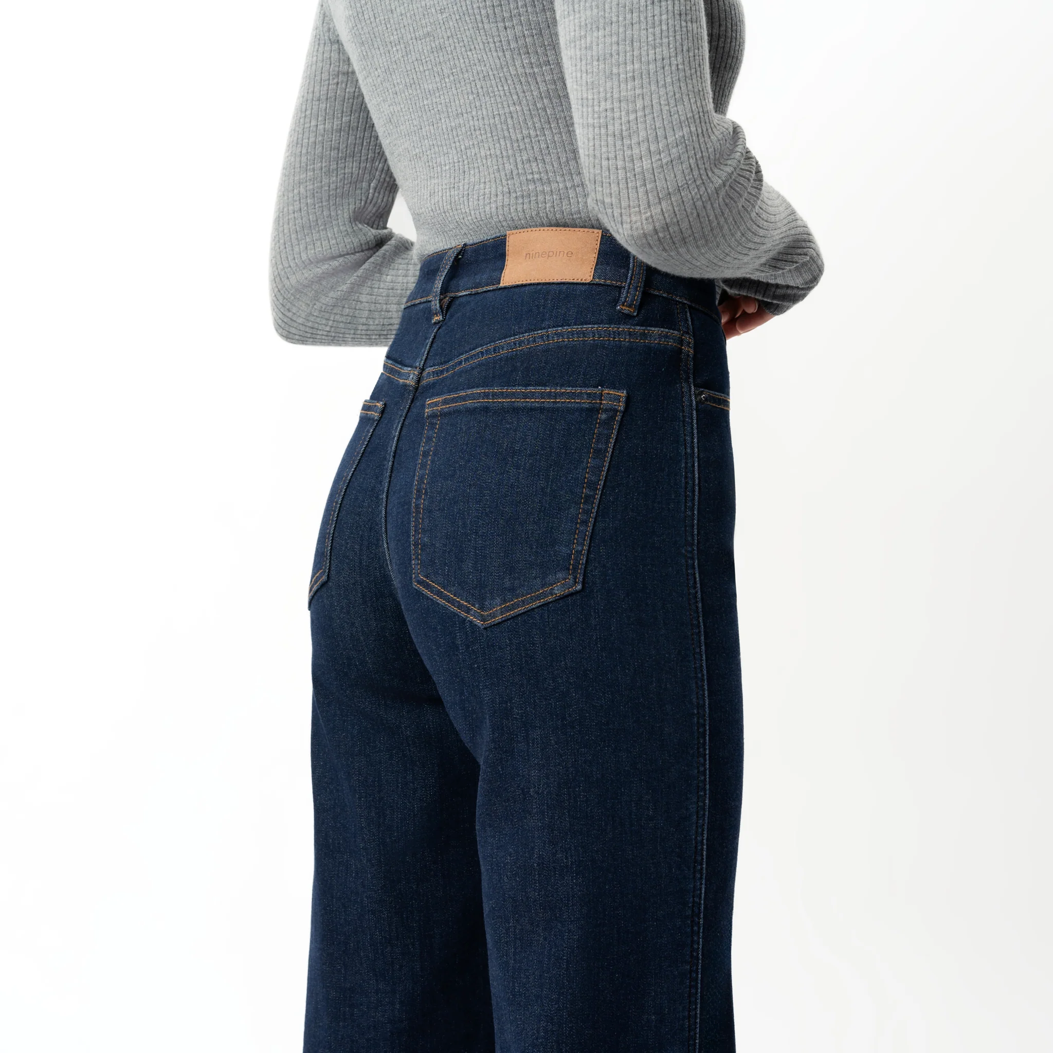 Winter FleeceDenim™ Relaxed Jeans - Image 11